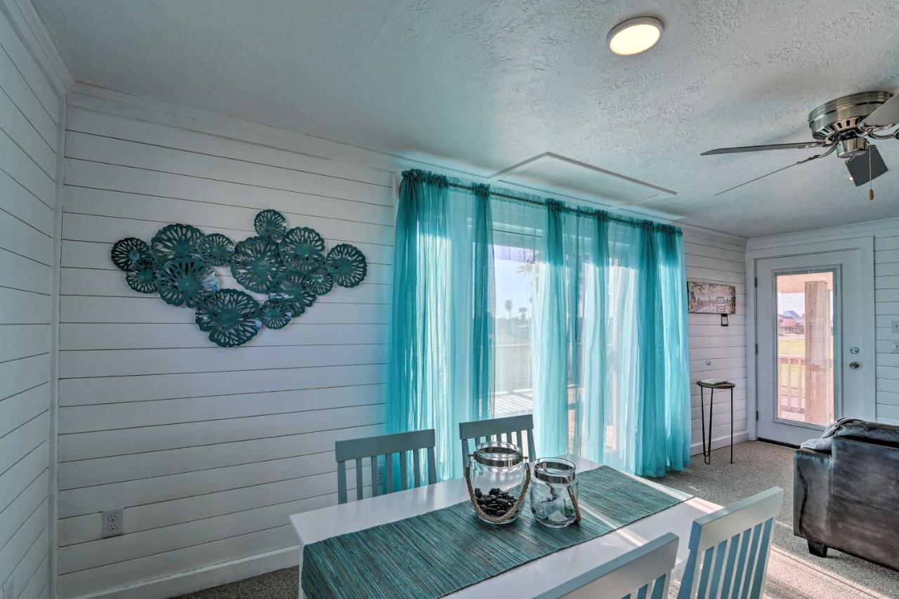 Open-Concept Cottage Less Than 1 Mi To Beach! Сърфсайд Бийч Екстериор снимка