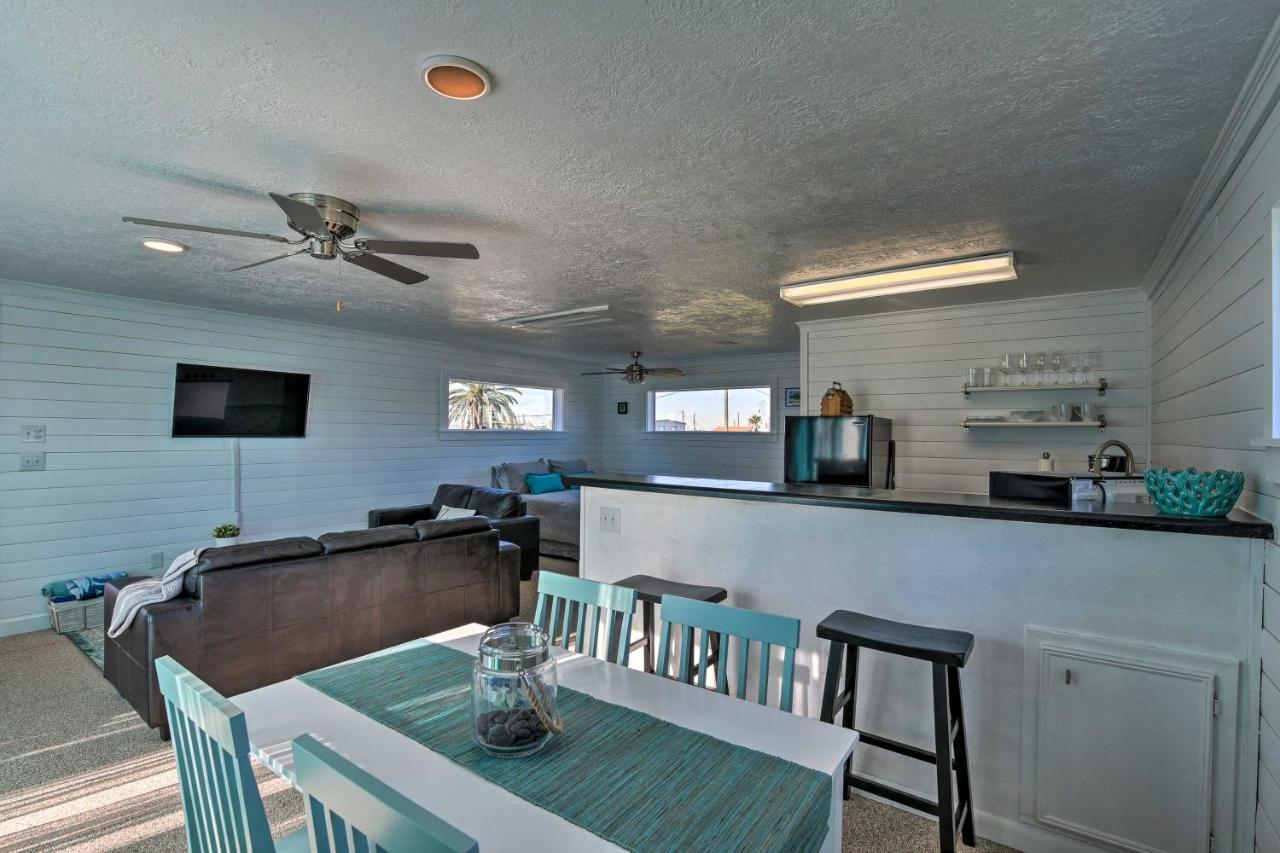 Open-Concept Cottage Less Than 1 Mi To Beach! Сърфсайд Бийч Екстериор снимка