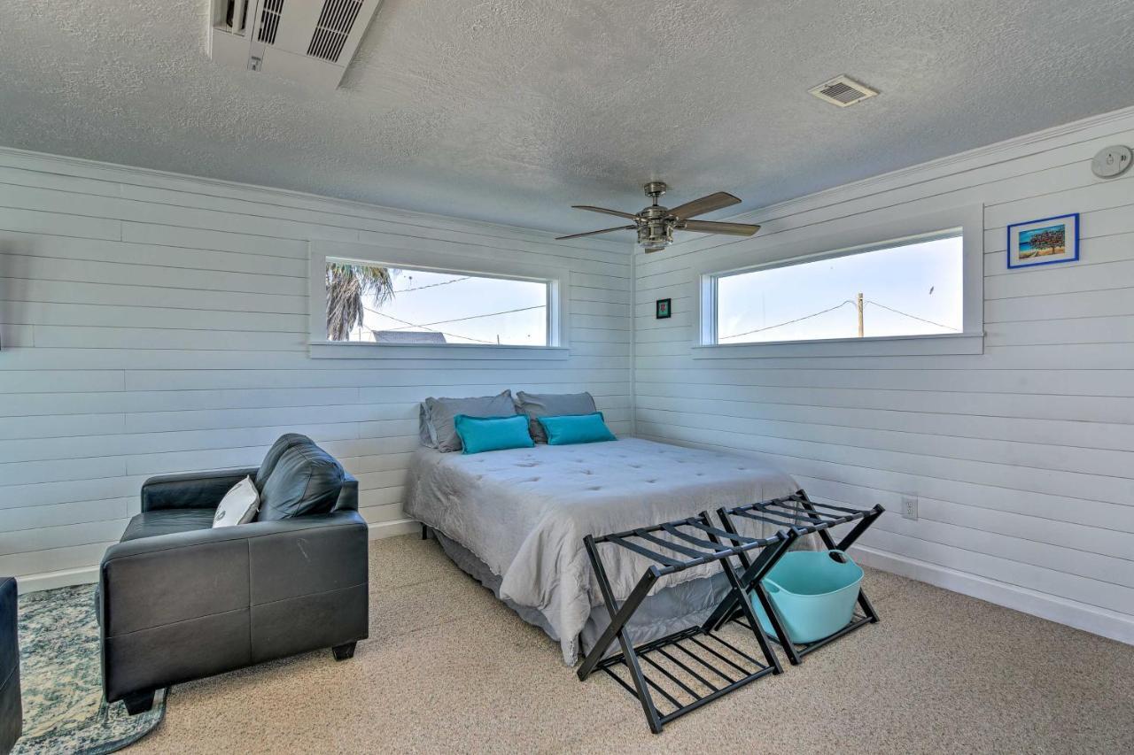 Open-Concept Cottage Less Than 1 Mi To Beach! Сърфсайд Бийч Екстериор снимка